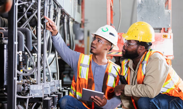 Hartley, IA Electrician Pros